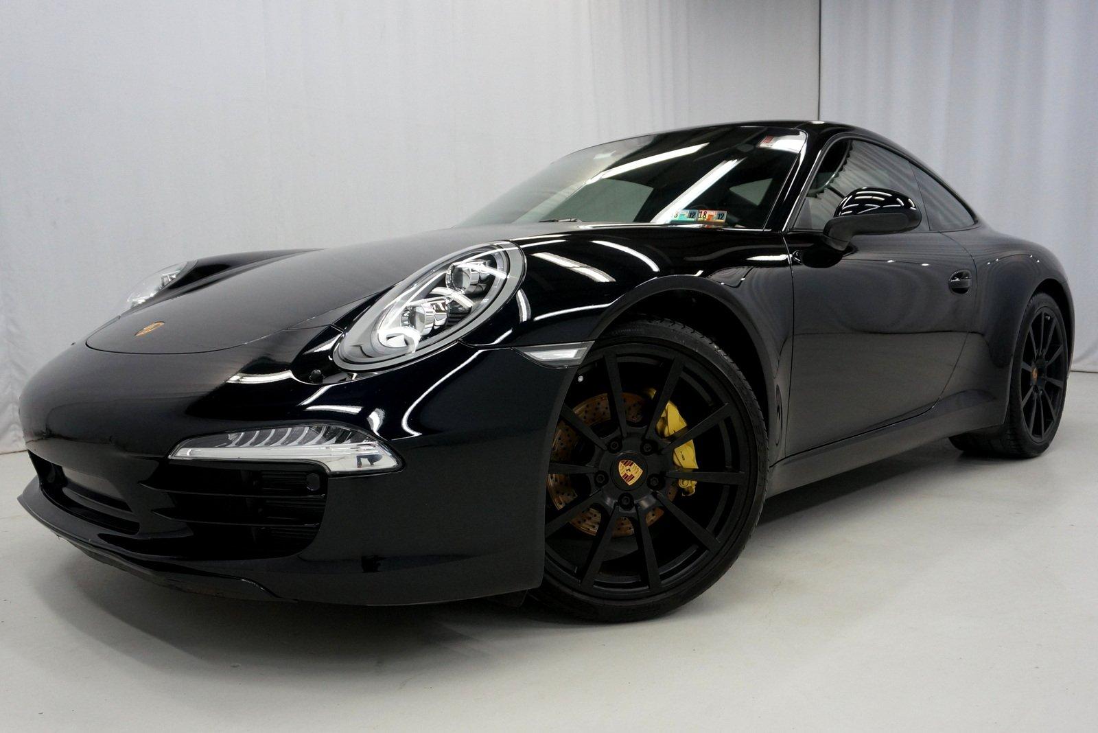 Porsche 911 black