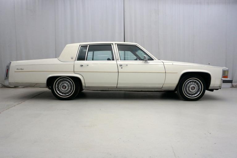 1986 Cadillac Fleetwood Brougham Stock 9727047 for sale near King of