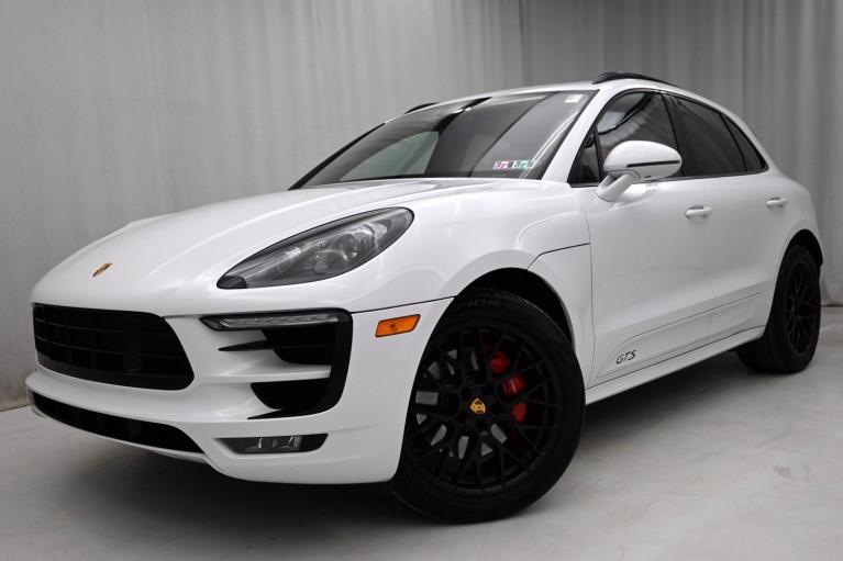 ワイン MACAN 2018 Used 2018 Porsche Macan GTS for sale in Gurnee, IL at