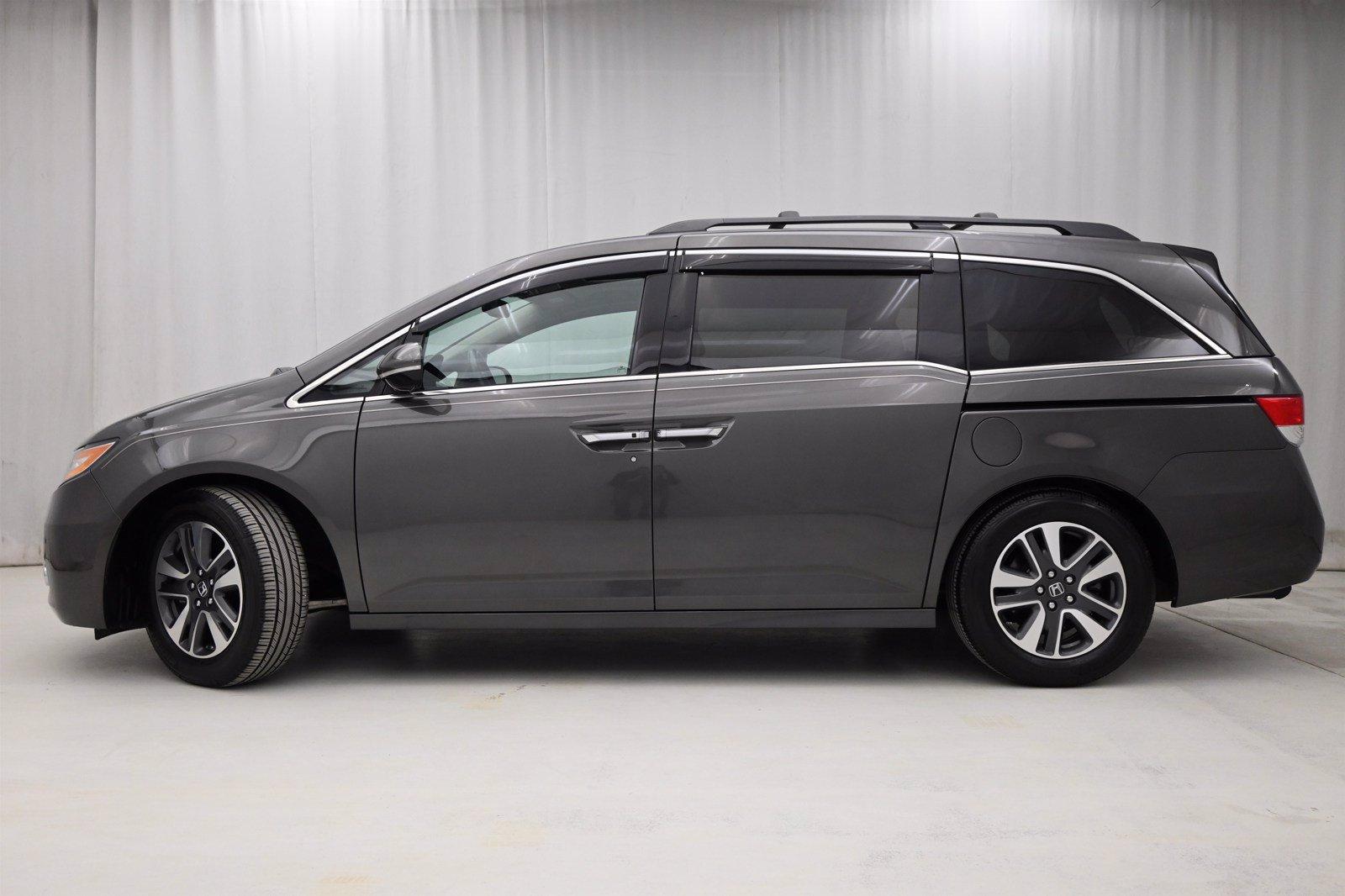 2014 Honda Odyssey Touring Stock B004923 for sale near King of
