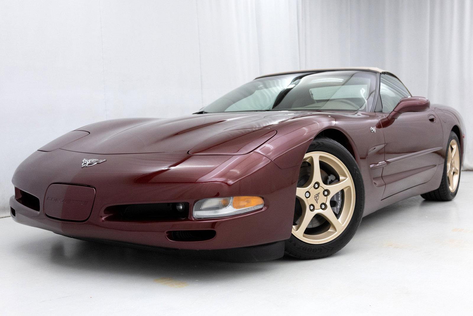 富士 50th Anniversary Edition Nissan celebrates 50-year legacy of the Z sportscar with