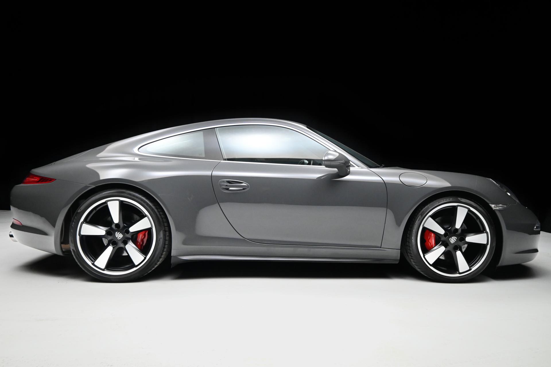 2014 Porsche 911 Anniversary Edition photo 2