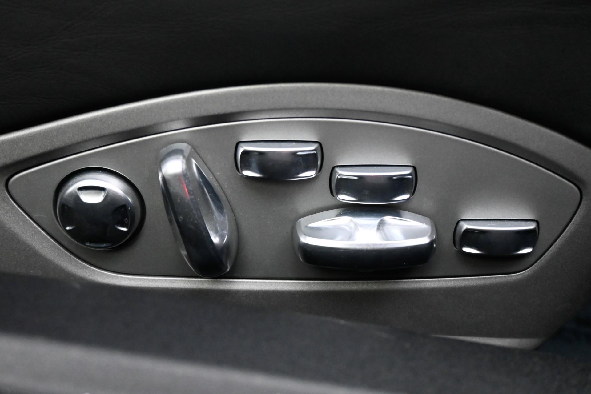 2014 Porsche 911 Anniversary Edition photo 22