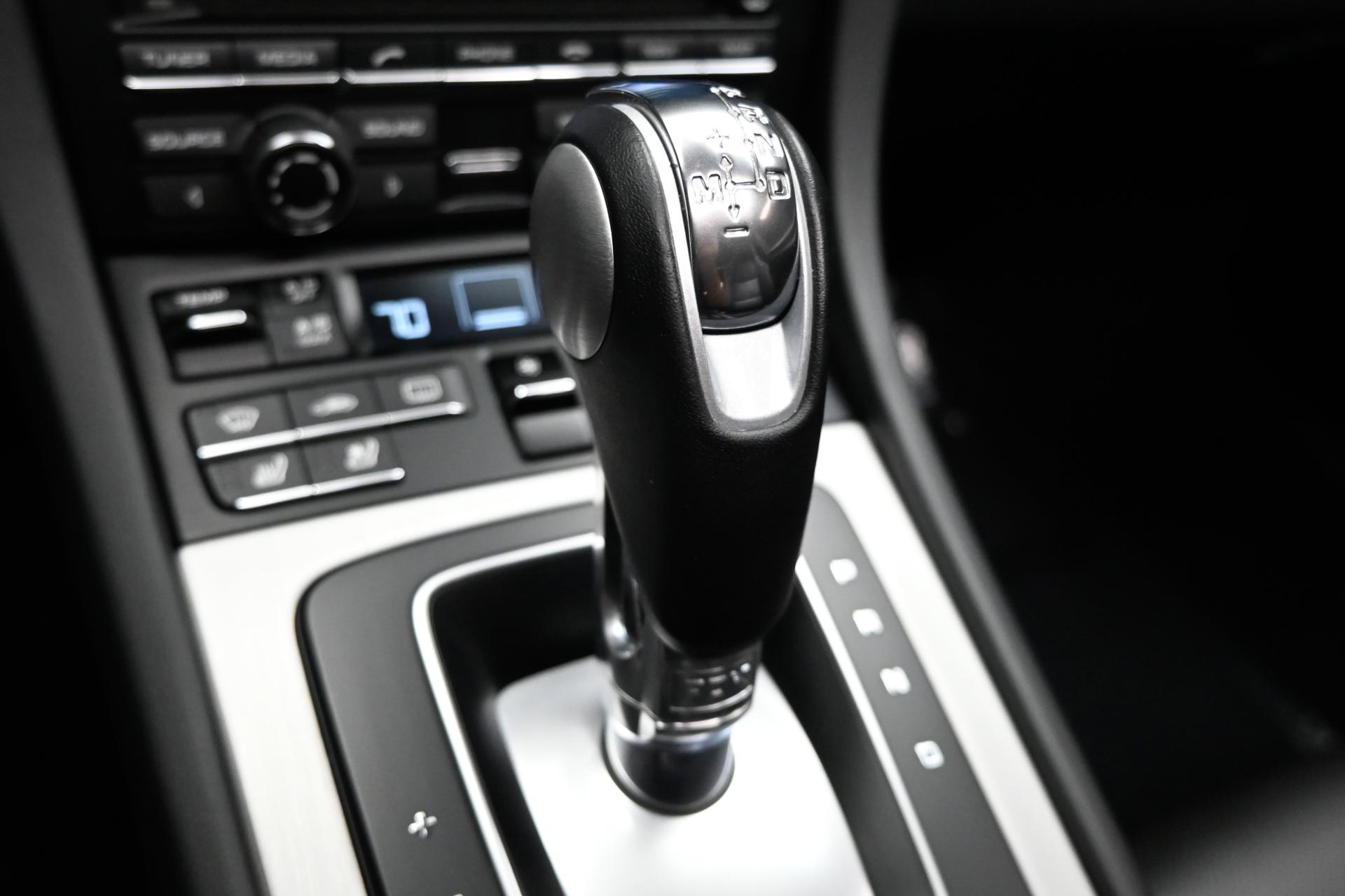 2014 Porsche 911 Anniversary Edition photo 28