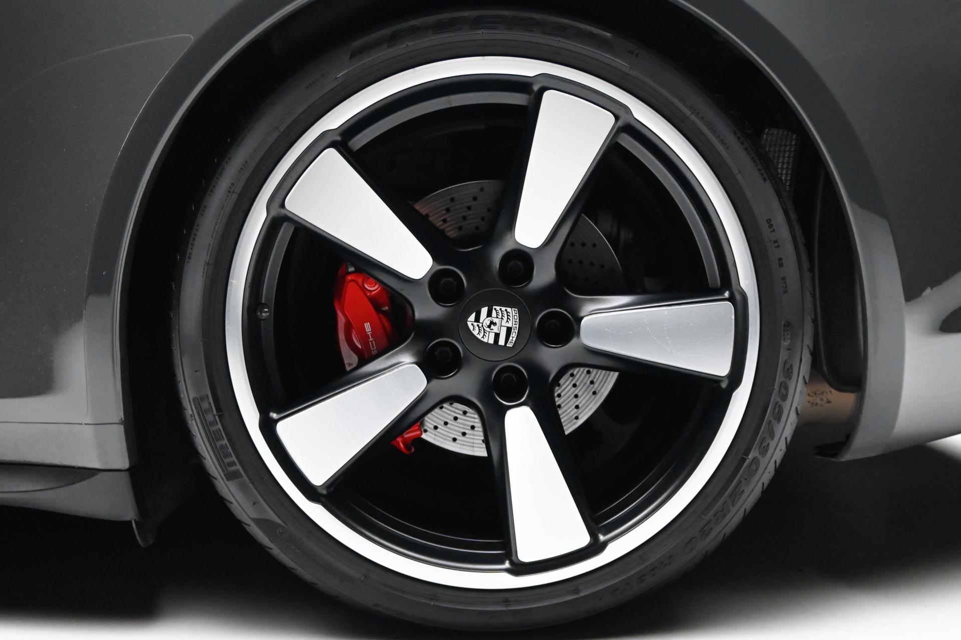 2014 Porsche 911 Anniversary Edition photo 43