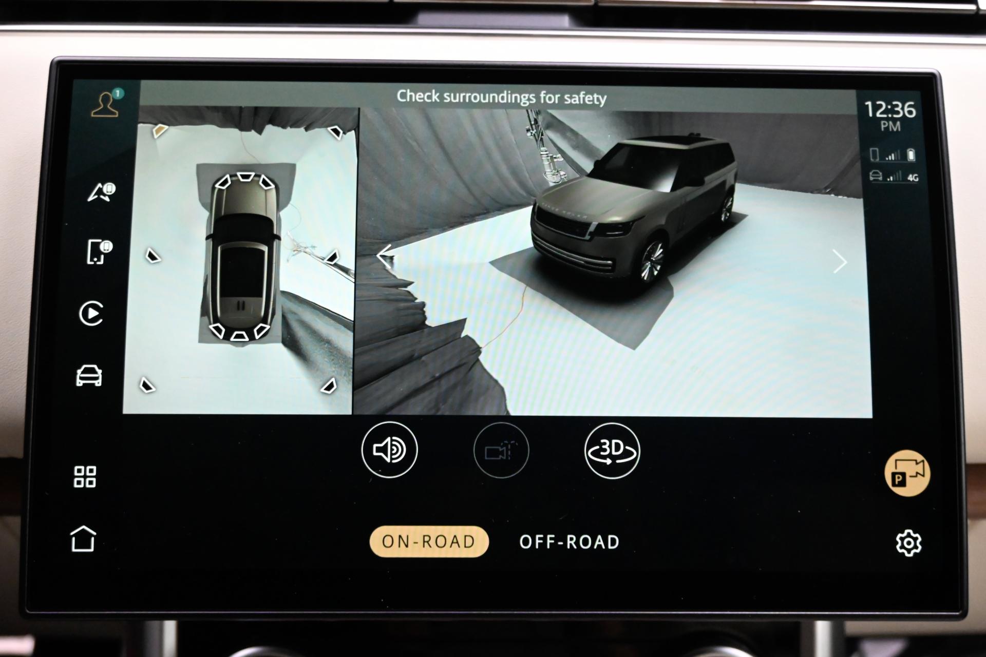 2023 Land Rover Range Rover SE photo 12