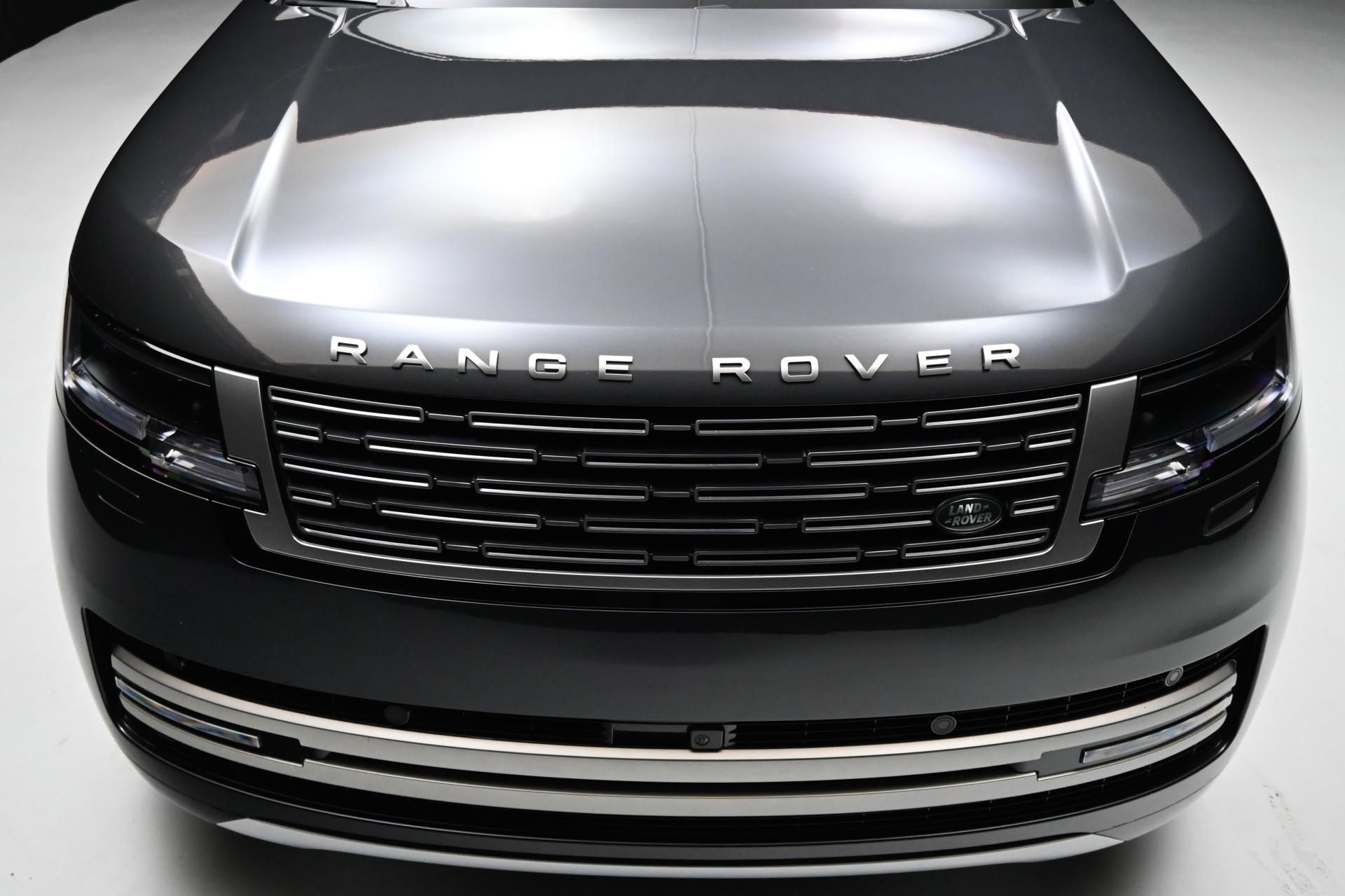 2023 Land Rover Range Rover SE photo 28