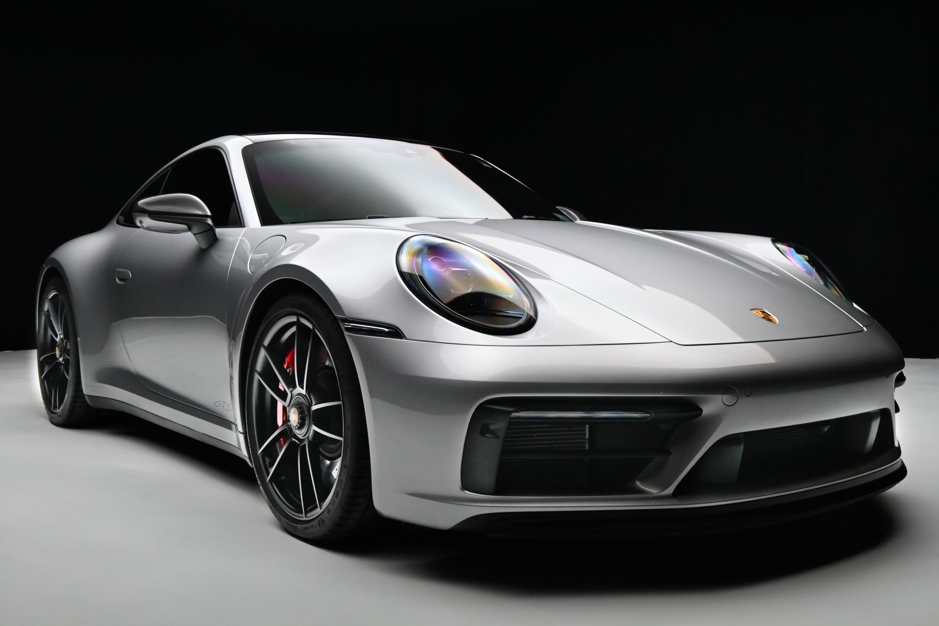 2022 Porsche 911 4 GTS photo 27