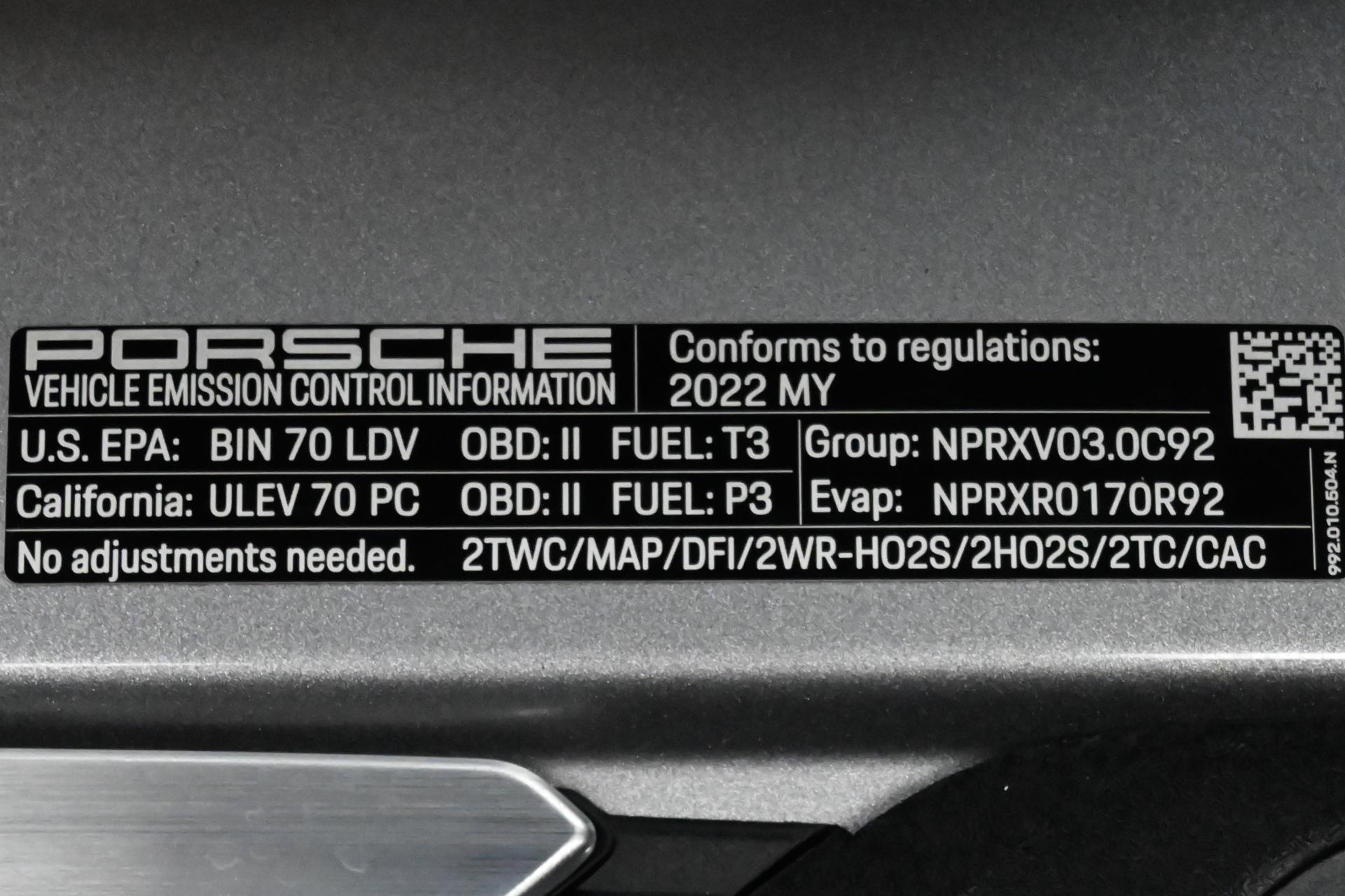 2022 Porsche 911 4 GTS photo 36