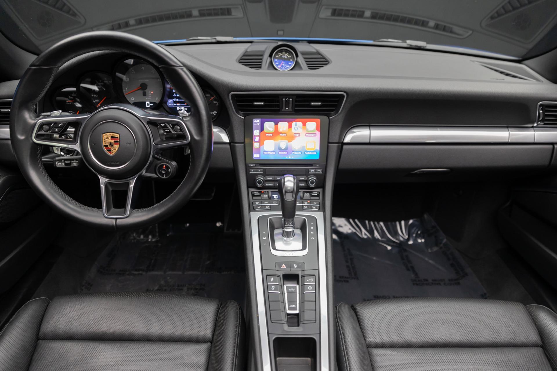 2017 Porsche 911 4S photo 3