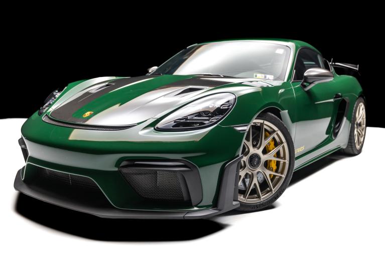 2024 Porsche 718 Cayman GT4 RS's photo