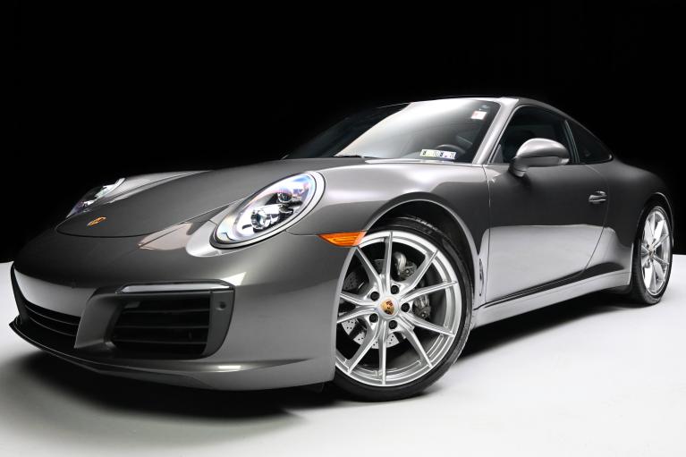 2019 Porsche 911 Carrera 4 Coupe's photo