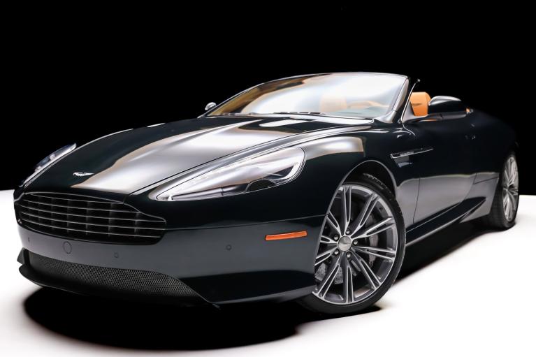 2015 Aston Martin DB9's photo